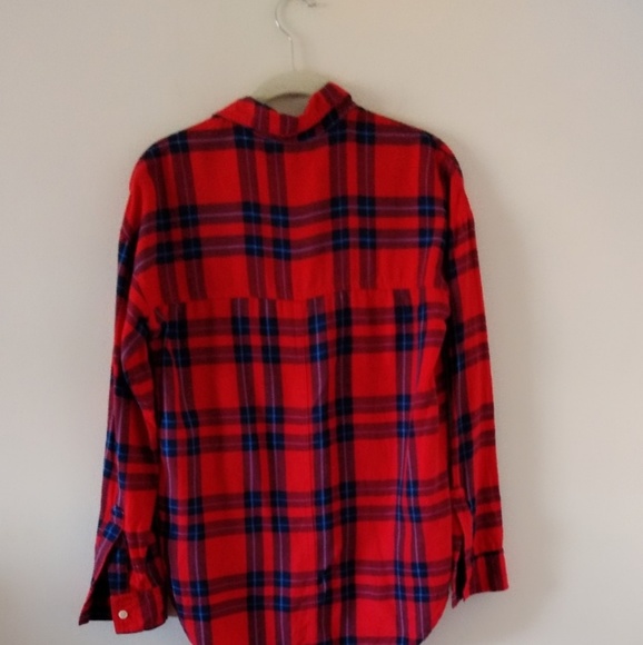 Old Navy Boyfriend Flannel Shirt - Picture 4 of 6